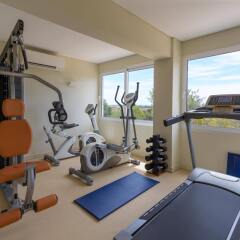 Ozadi Tavira Hotel фитнесс-зал