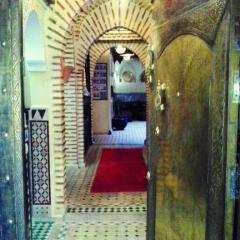 Отель Riad Dubai Марракеш комната для гостей фото 4