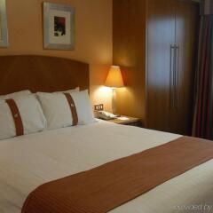 Отель Holiday Inn Manchester West Солфорд комната для гостей фото 3