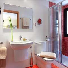 Отель Luxury Apartment Barcelona Испания, Барселона - отзывы, цены и фото номеров - забронировать отель Luxury Apartment Barcelona онлайн ванная