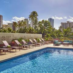 DoubleTree by Hilton Hotel Alana - Waikiki Beach бассейн фото 2