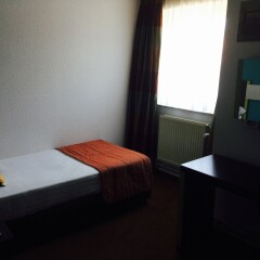 Отель Floris Hotel Arlequin Grand-Place Бельгия, Брюссель - - забронировать отель Floris Hotel Arlequin Grand-Place, цены и фото номеров сейф в номере