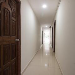 OYO 10035 Hotel Calangute Turista Гоа интерьер отеля