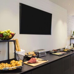 Отель Ibis Brussels Centre Chatelain Брюссель питание