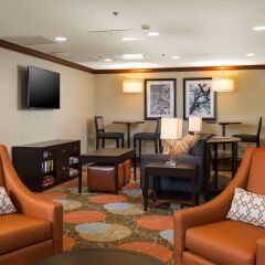 Отель Staybridge Suites Columbus Polaris развлечения