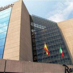 Отель Radisson Paraiso Мехико с домашними животными