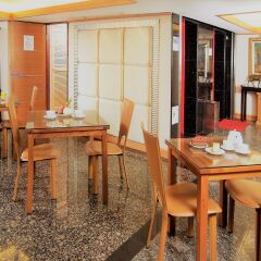 King Shi Hotel развлечения