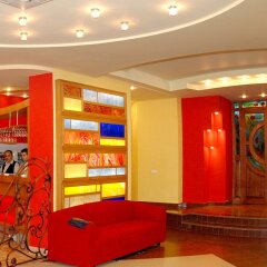 Jupiter hotel развлечения
