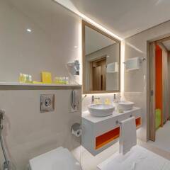 Al Khoory Atrium Hotel ванная