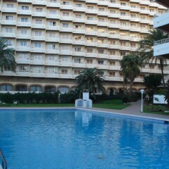 Отель Apartamentos Bajondillo бассейн фото 3