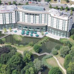 Отель Crowne Plaza Brussels Airport Завентем бассейн