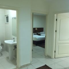 Zaina Plaza Hotel ванная