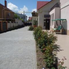 Гостиница Guest House 12 Mesyatsev Украина, Черноморск - отзывы, цены и фото номеров - забронировать гостиницу Guest House 12 Mesyatsev онлайн