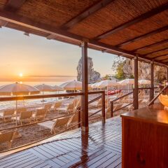 Отель Atahotel Capotaormina Италия, Таормина - 3 отзыва об отеле, цены и фото номеров - забронировать отель Atahotel Capotaormina онлайн гостиничный бар