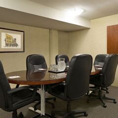 Отель Ramada Limited Vancouver Downtown Канада, Ванкувер - отзывы, цены и фото номеров - забронировать отель Ramada Limited Vancouver Downtown онлайн интерьер отеля