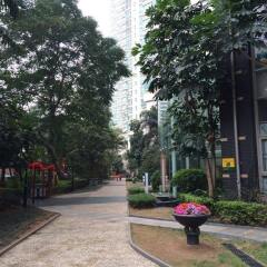 Апартаменты Shenzhen Leyi Family Apartment