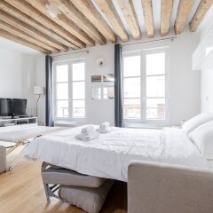 Апартаменты Mabillon - St Germain des Pres Apartment Париж комната для гостей фото 5