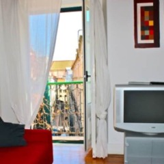 Отель Akicity Bairro Alto Night комната для гостей