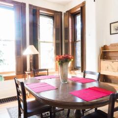 Отель Found Places Capitol Hill Bed & Breakfast детские мероприятия фото 2