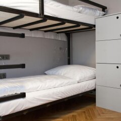 Отель Mosaic House сейф в номере