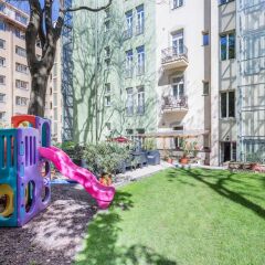 Апартаменты Czech Lofts Apartments городской автобус
