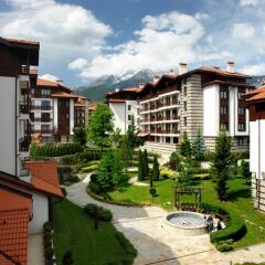 Апартаменты Winslow Infinity and Spa Alexander Services Apartments Банско балкон