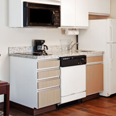 Отель Hawthorn Suites by Wyndham Chicago Schaumburg в номере фото 2