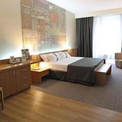 Гостиница Holiday Inn Moscow Tagansky (бывший Симоновский) в Москве - забронировать гостиницу Holiday Inn Moscow Tagansky (бывший Симоновский), цены и фото номеров Москва комната для гостей фото 7