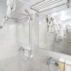 Kimchee Downtown Guesthouse - Hostel ванная фото 2