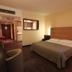 Residence Golf Hotel Опера комната для гостей фото 2