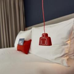 Отель Holiday Inn Express Amsterdam - City Hall детские мероприятия фото 2