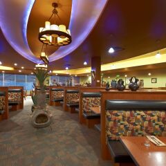 Отель Deerfoot Inn & Casino Канада, Калгари - отзывы, цены и фото номеров - забронировать отель Deerfoot Inn & Casino онлайн гостиничный бар