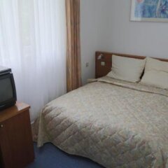 Willa Maksymilian Bed and Breakfast in Bydgoszcz, Poland from 43$, photos, reviews - zenhotels.com guestroom photo 3
