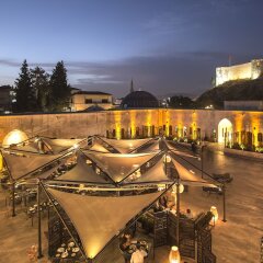 HSVHN Hotel Hisvahan бассейн