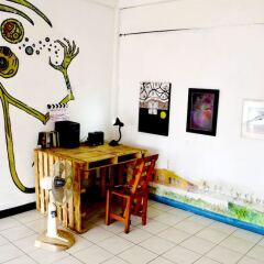The Overstay Hostel фото 11