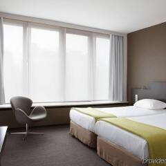 Отель NH Amsterdam Caransa комната для гостей фото 5
