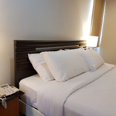 Отель 14 Place Sukhumvit Suites комната для гостей фото 3