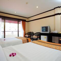 Отель Horizon Patong Beach Resort & Spa Таиланд, Пхукет - 7 отзывов об отеле, цены и фото номеров - забронировать отель Horizon Patong Beach Resort & Spa онлайн комната для гостей фото 3