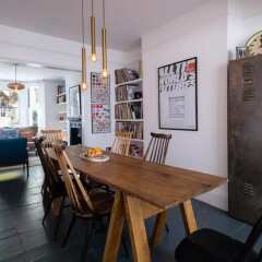 Отель 3 Bedroom Victorian House in Brighton Брайтон в номере
