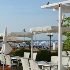 Berlin Golden Beach Hotel - All Inclusive бассейн