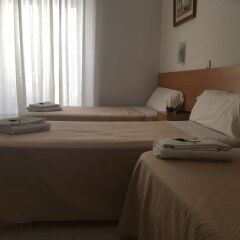 Отель Hostal Residencia Lido сауна
