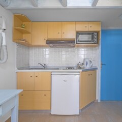 Апартаменты Haraki Mare Studios & Apartments Родос в номере