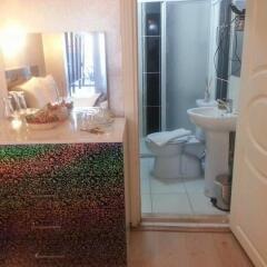 Seatanbul Guest House and Hotel ванная