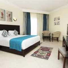 Отель Pyramisa Beach Resort, Hurghada - Sahl Hasheesh Египет, Хургада - 3 отзыва об отеле, цены и фото номеров - забронировать отель Pyramisa Beach Resort, Hurghada - Sahl Hasheesh онлайн комната для гостей фото 3