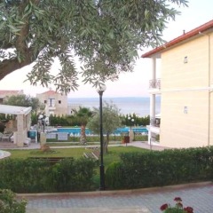 Отель Golden Residence Family Resort Греция, Ханиотис - отзывы, цены и фото номеров - забронировать отель Golden Residence Family Resort онлайн пляж фото 2