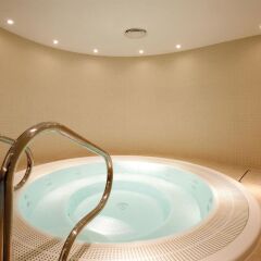 Best Western Lamphey Court Hotel and Spa бассейн фото 3