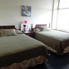 Quinta Real Hotel in Coatepeque, Guatemala from 115$, photos, reviews - zenhotels.com guestroom photo 3