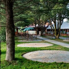 Отель Godavari Village Resort Непал, Лалитпур - отзывы, цены и фото номеров - забронировать отель Godavari Village Resort онлайн спортивное сооружение