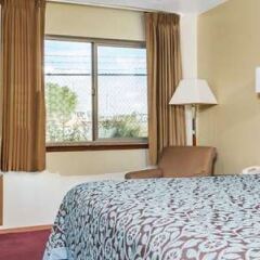 Days Inn by Wyndham Pueblo in Pueblo, United States of America from 78$, photos, reviews - zenhotels.com guestroom photo 5