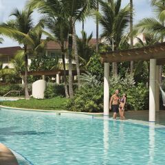 Отель Secrets Royal Beach Punta Cana бассейн фото 3